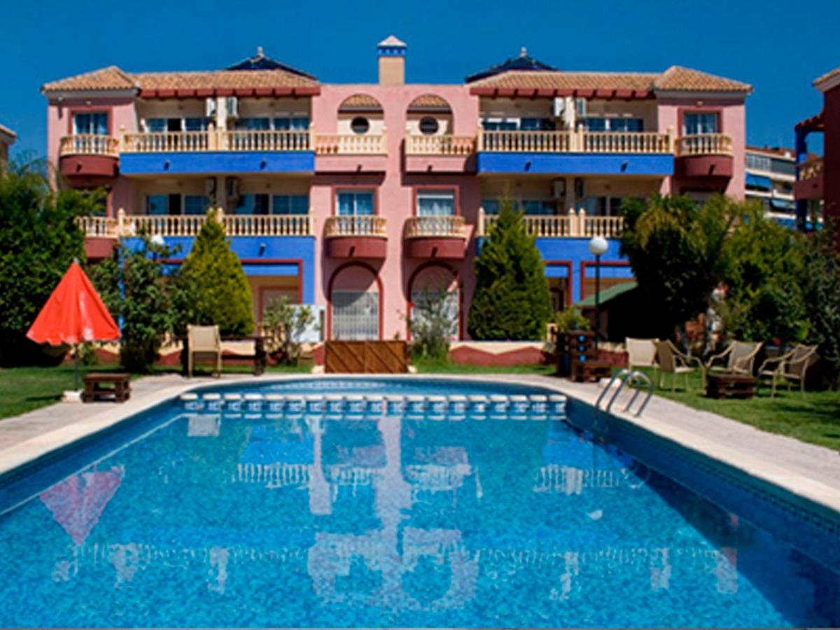 Apartamentos Marina Internacional Torrevieja Buitenkant foto
