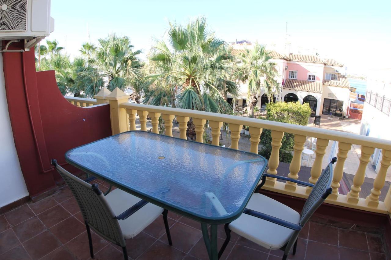Apartamentos Marina Internacional Torrevieja Buitenkant foto