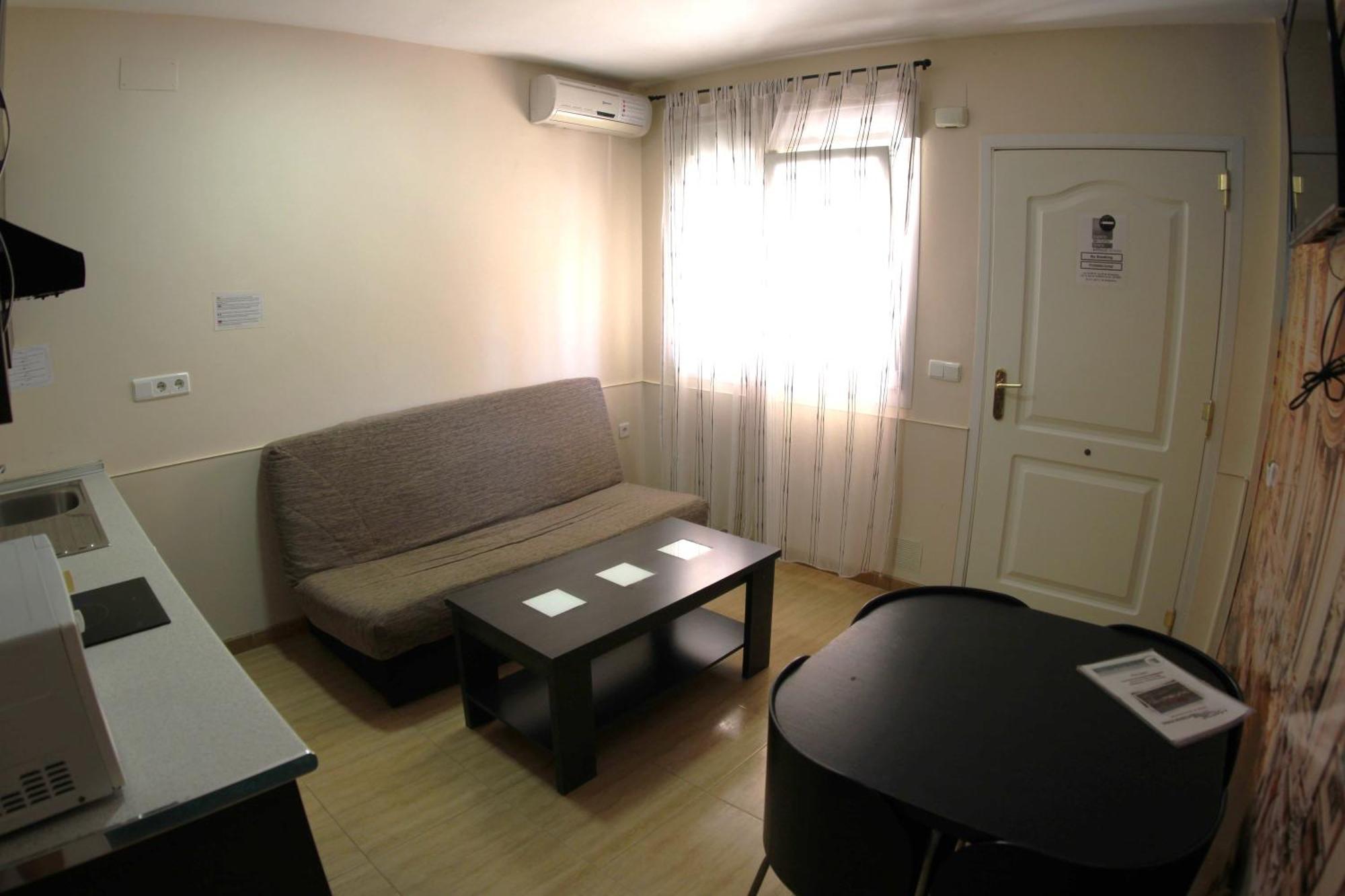 Apartamentos Marina Internacional Torrevieja Buitenkant foto