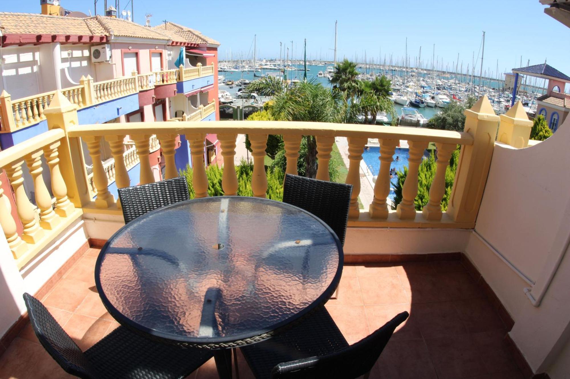 Apartamentos Marina Internacional Torrevieja Buitenkant foto