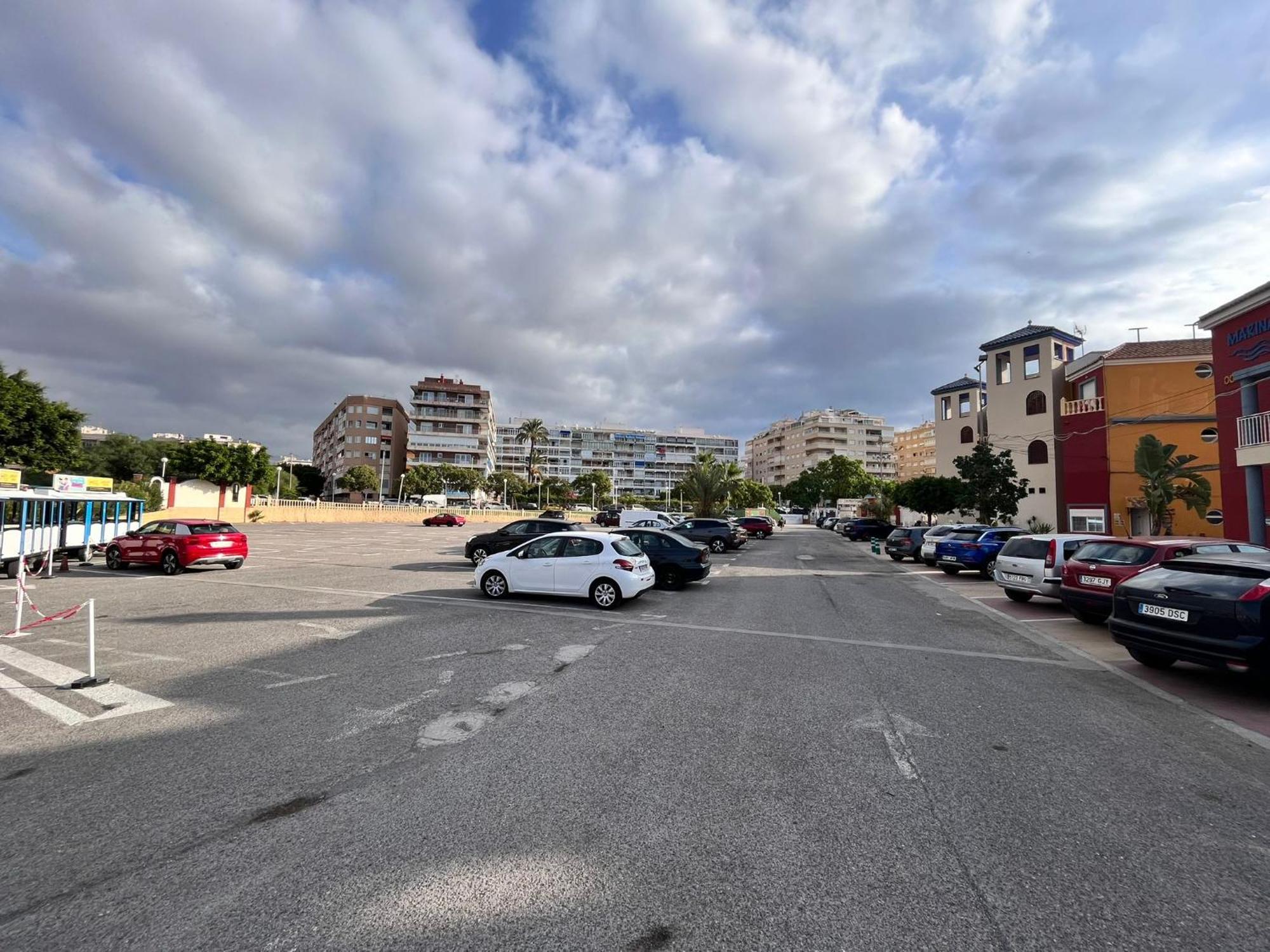 Apartamentos Marina Internacional Torrevieja Buitenkant foto